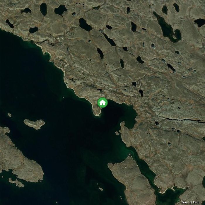 Satellite map of Aylmer Lake Lodge lodges and air base
